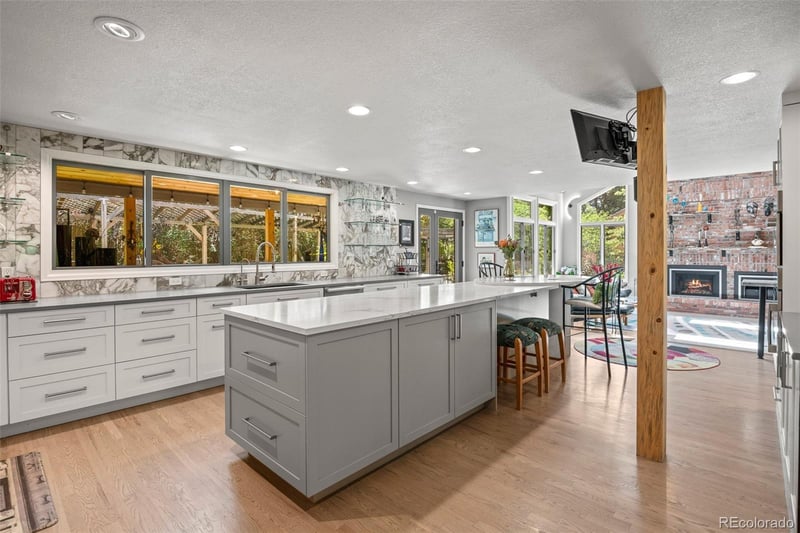 14252 E Saratoga Pl, Aurora, CO 80015