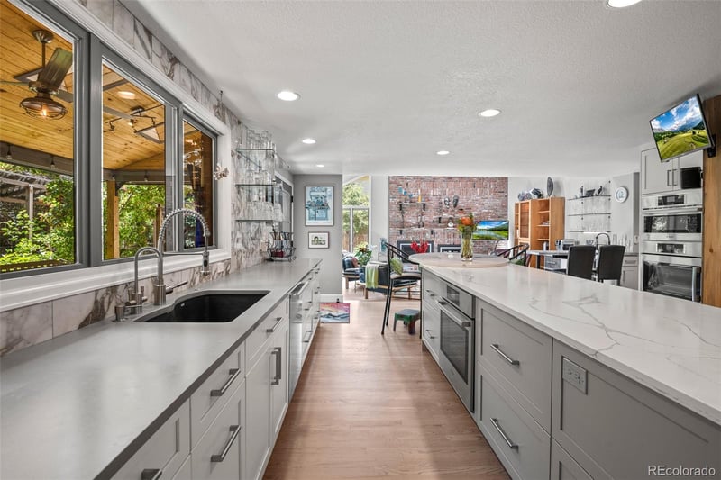 14252 E Saratoga Pl, Aurora, CO 80015