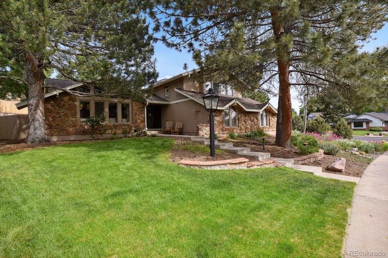 3084 S Linley Ct, Denver, CO 80236