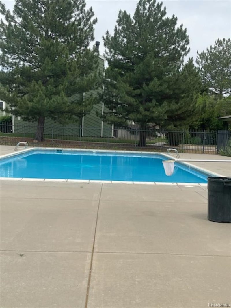 912 Peoria St, Aurora, CO 80012