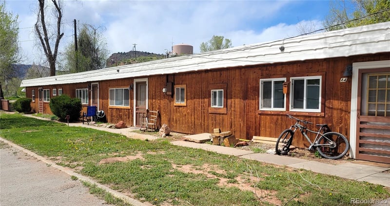 224 Seward St, Lyons, CO 80540