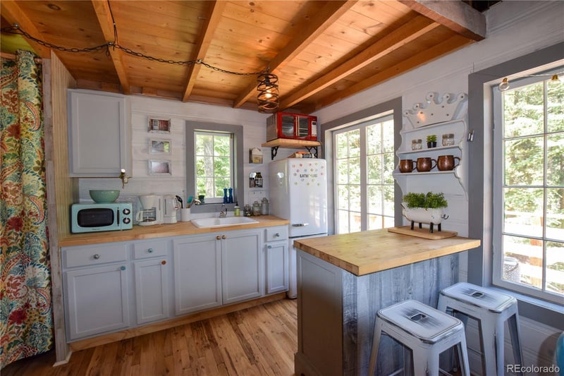 418 Morrison Ln, Empire, CO 80438