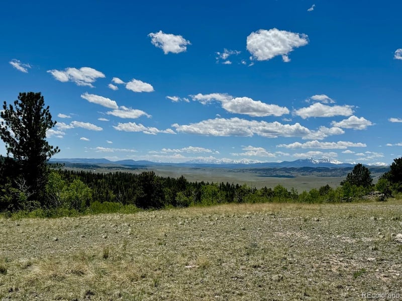 122 Shoshone Dr, Como, CO 80456