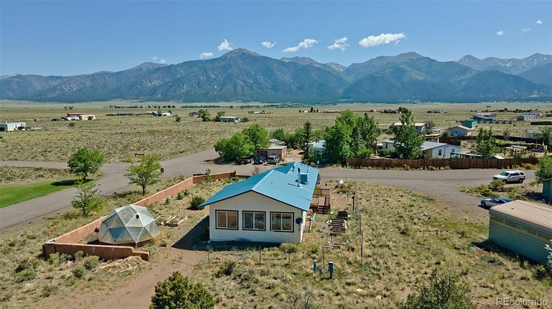 318 Palisade Ct, Crestone, CO 81131