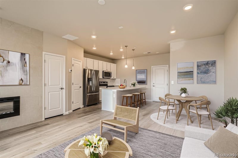 1873 S Poplar Ct, Denver, CO 80224