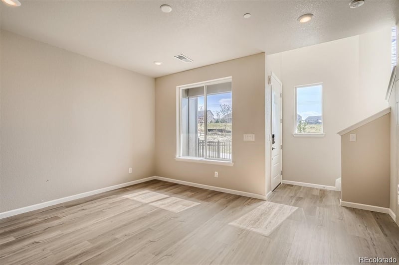1873 S Poplar Ct, Denver, CO 80224