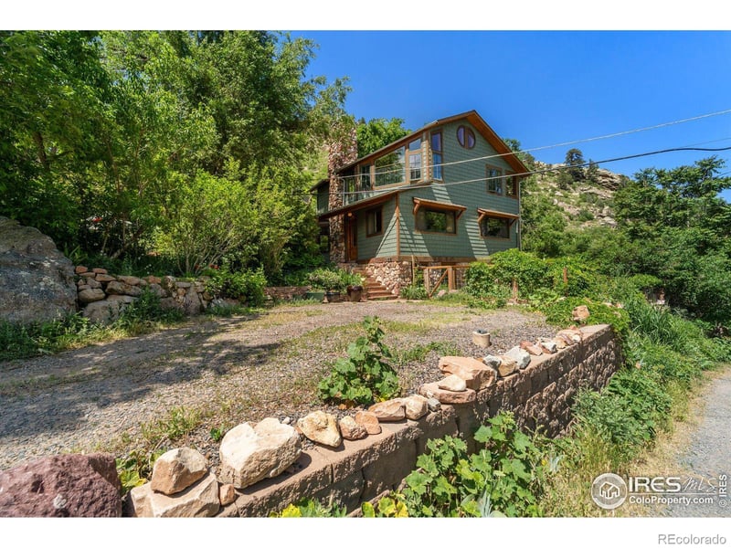 146 Artesian Dr, Eldorado Springs, CO 80025