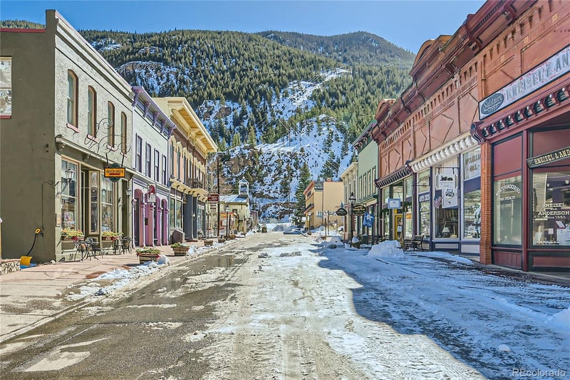 504 6th St, Georgetown, CO 80444