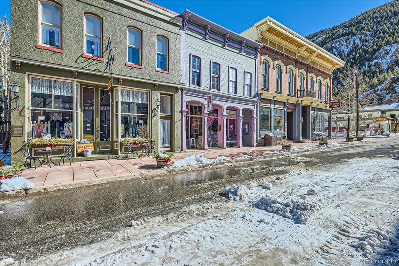 504 6th St, Georgetown, CO 80444