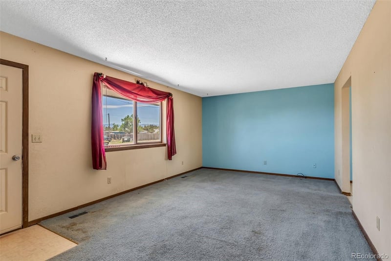375 5th St, Penrose, CO 81240