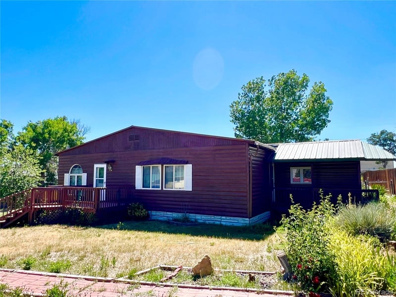 603 Navajo Ave, Simla, CO 80835