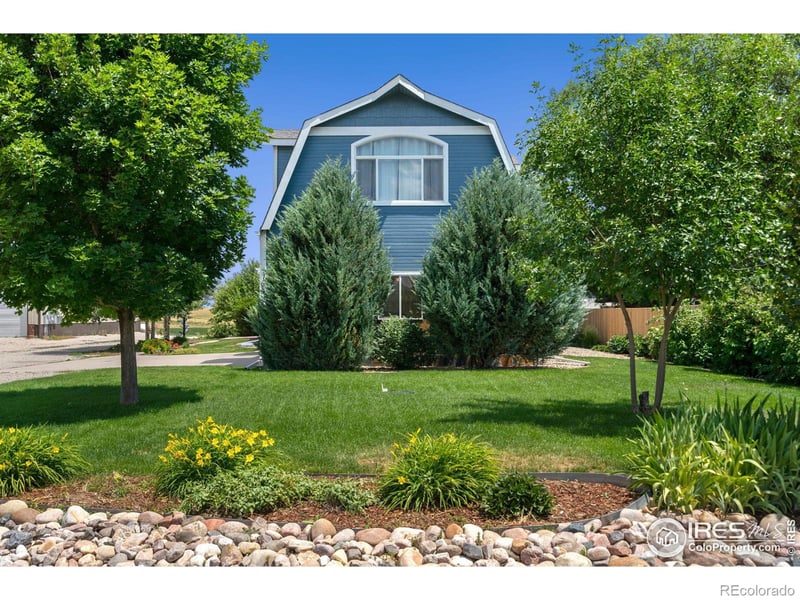 2700 Peregrine Creek Dr, Milliken, CO 80543