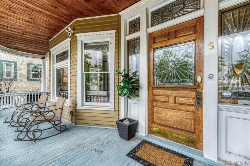 6 Boulder Crescent St, Colorado Springs, CO 80903