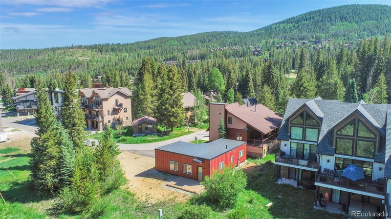 12 Maple Rd, Winter Park, CO 80482