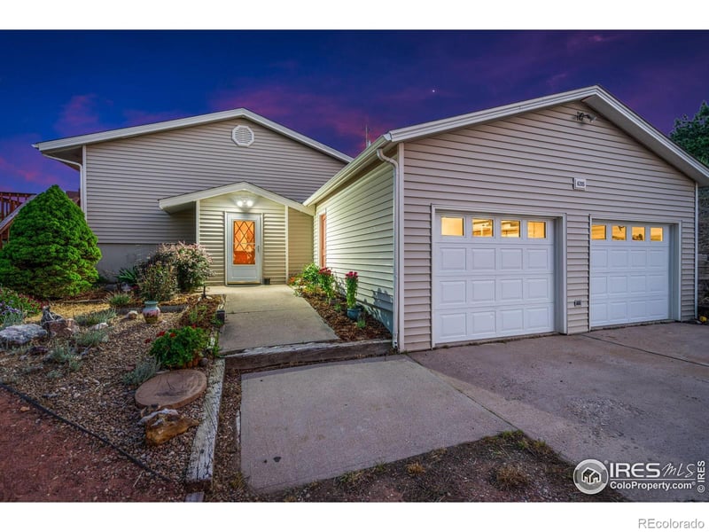 6205 Jackpine Dr, Bellvue, CO 80512