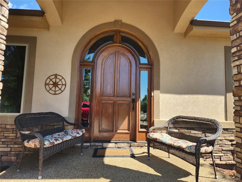 965 S Balsam Ct, Lakewood, CO 80226
