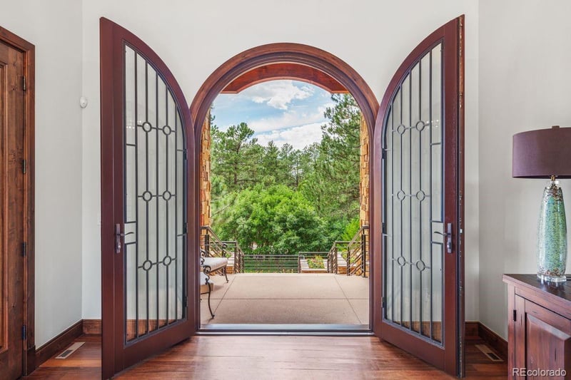 200 Equinox Dr, Castle Rock, CO 80108