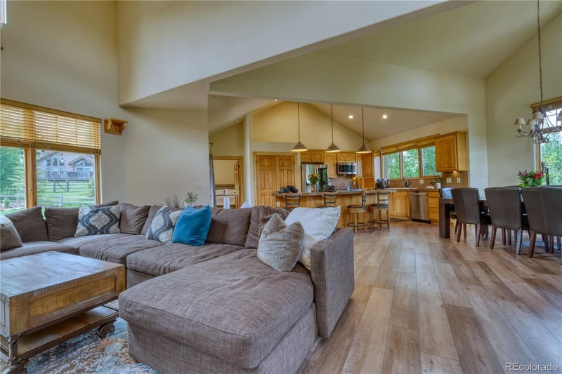 10 Raindance Trl, Dillon, CO 80435