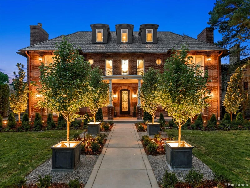 2233 S Madison St, Denver, CO 80210