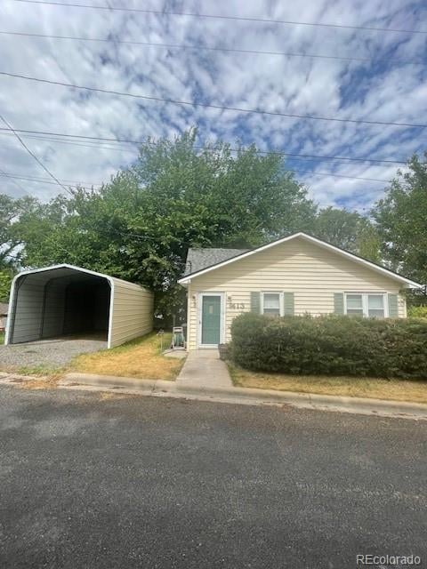 413 Cedar St, Wray, CO 80758