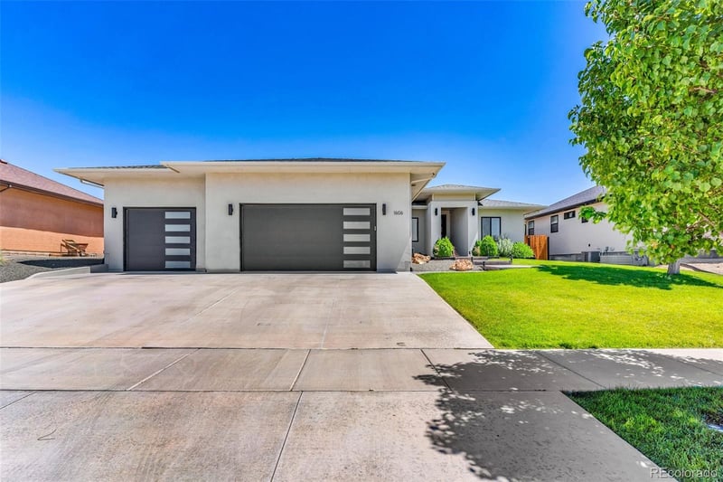 1606 Savannah Dr, Pueblo, CO 81005