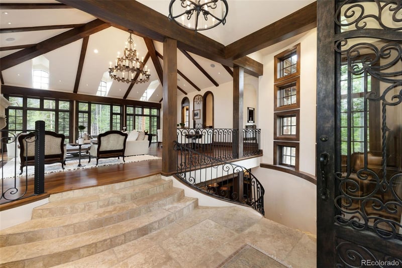450 Peerless Dr, Breckenridge, CO 80424
