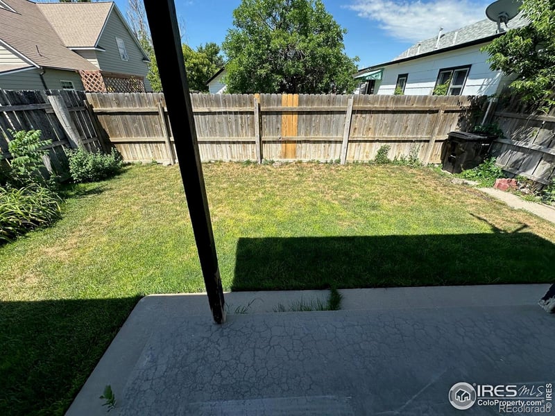 90 Cedar Ave, Akron, CO 80720