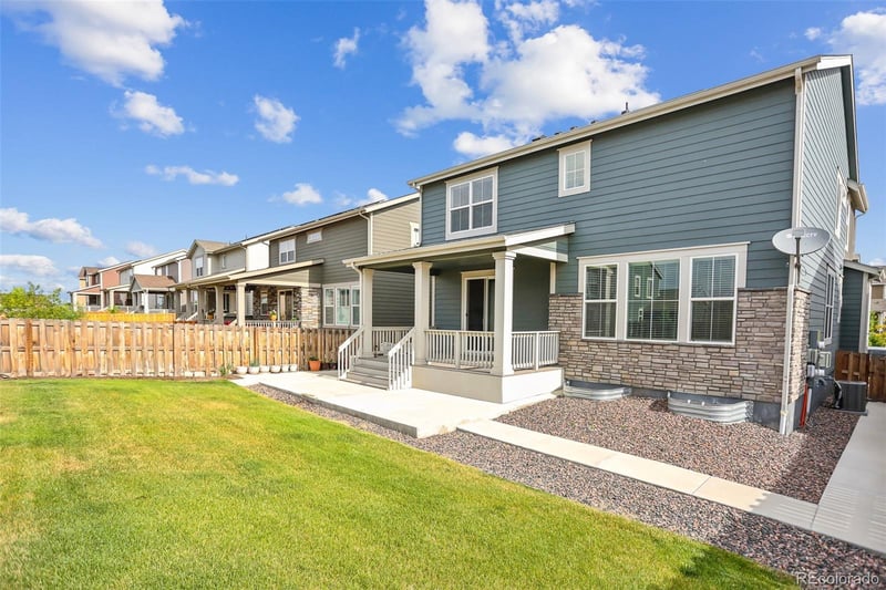 26346 Canal Pl, Aurora, CO 80018