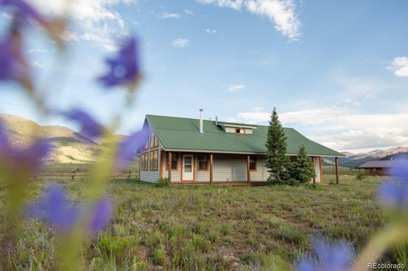 402 W Spruce Dr, Creede, CO 81130