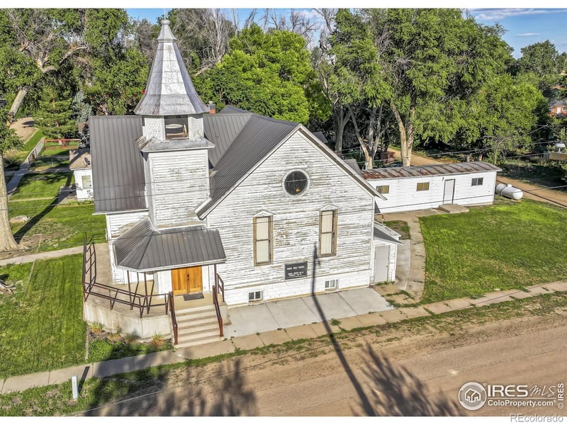 301 Beaver St, Hillrose, CO 80733