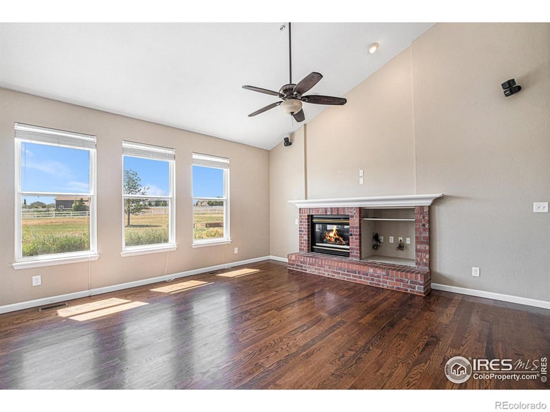 8153 E 157th Ct, Thornton, CO 80602