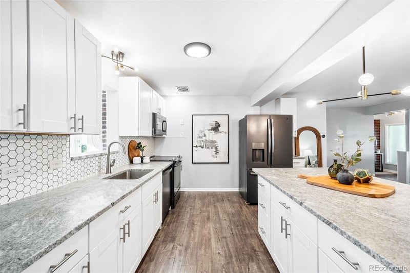 230 S Hudson St, Denver, CO 80246