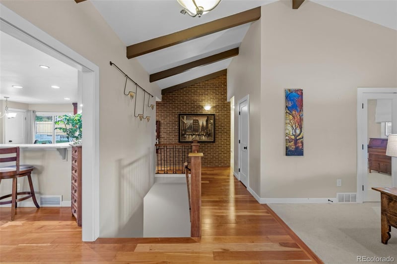 8934 Walker Rd, Niwot, CO 80503