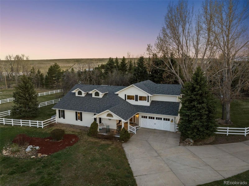 9362 Tollgate Dr, Longmont, CO 80503