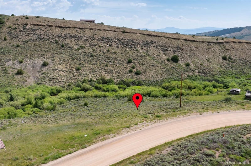561 Gcr 192, Kremmling, CO 80459