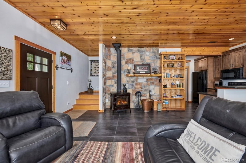 609 Lower Moon Gulch Rd, Rollinsville, CO 80474