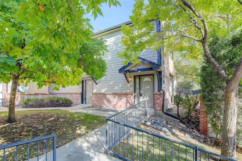 11071 Huron St #1209, Northglenn, CO 80234