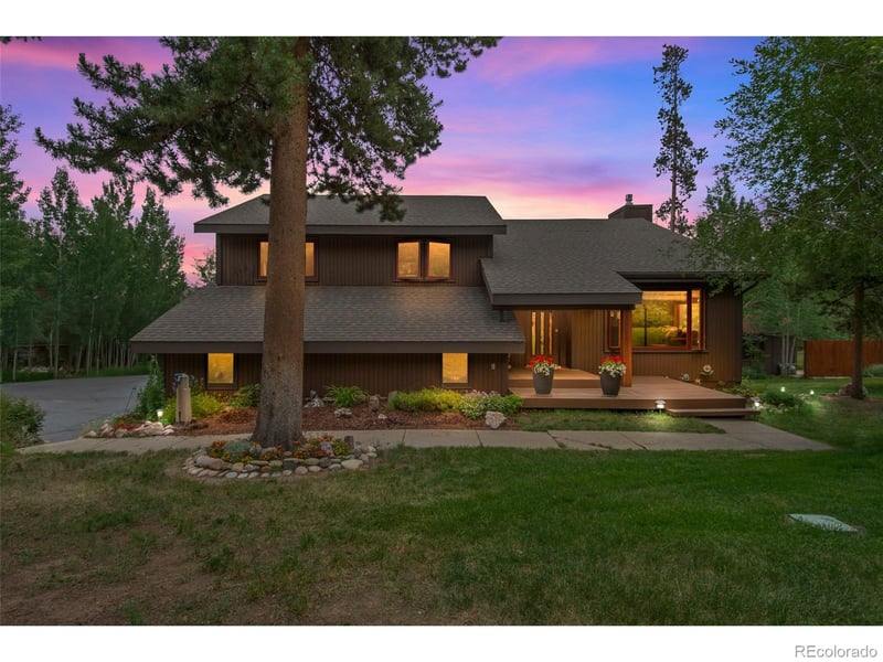 212 Tenderfoot St, Dillon, CO 80435