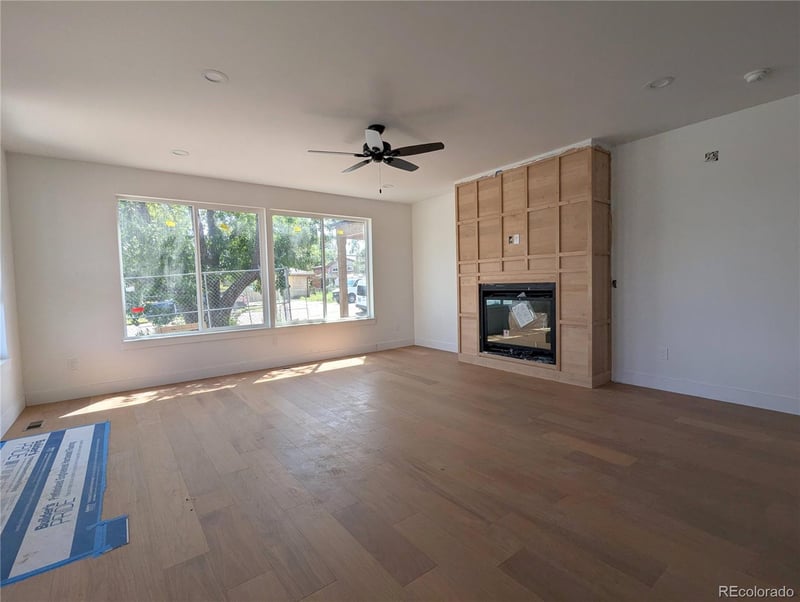 1695 N Zenobia St #2, Denver, CO 80204