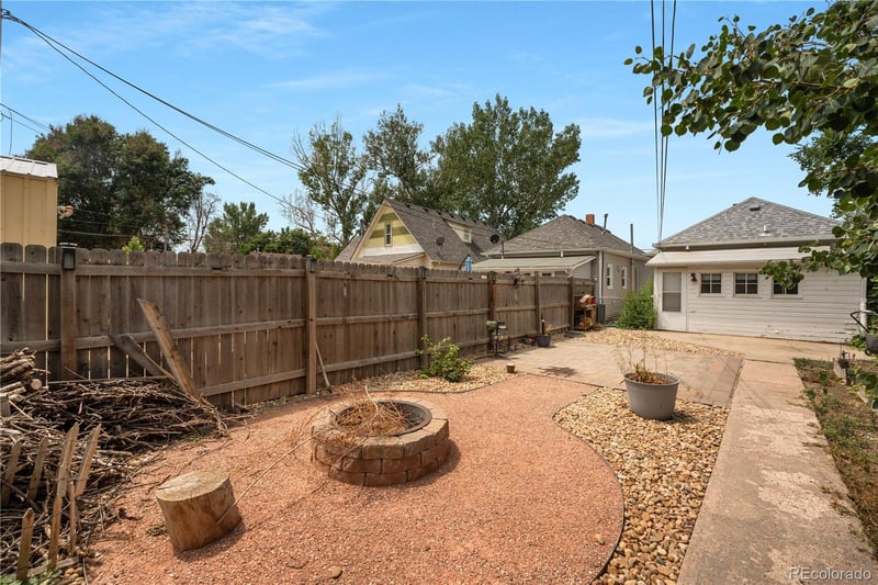 407 Maple Ave, Eaton, CO 80615