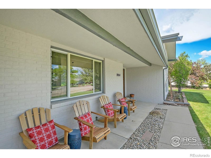 8964 Walker Rd, Niwot, CO 80503