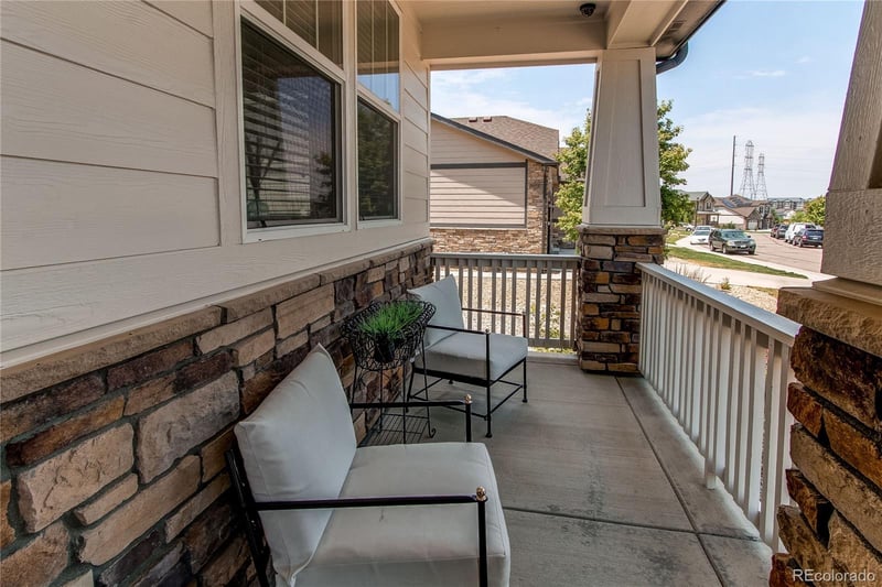21982 E Layton Dr, Aurora, CO 80015