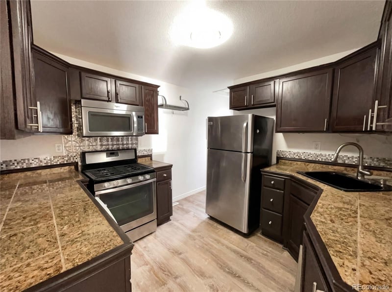 3089 18th Ave, Denver, CO 80204