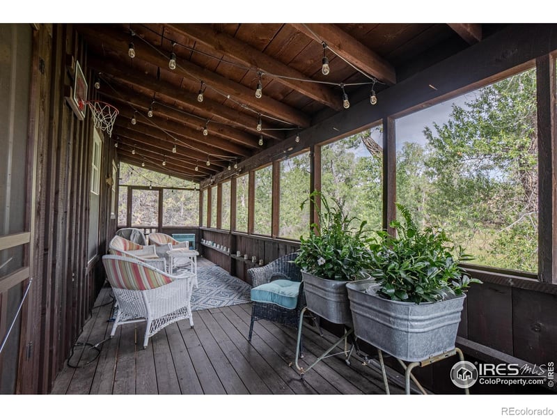 950 Meadow Creek Rd, Livermore, CO 80536