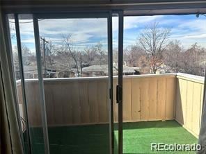 561 Geneva St #302, Aurora, CO 80010