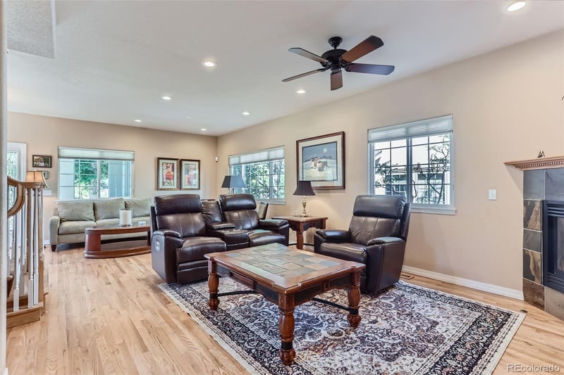 310 S Glencoe St, Denver, CO 80246