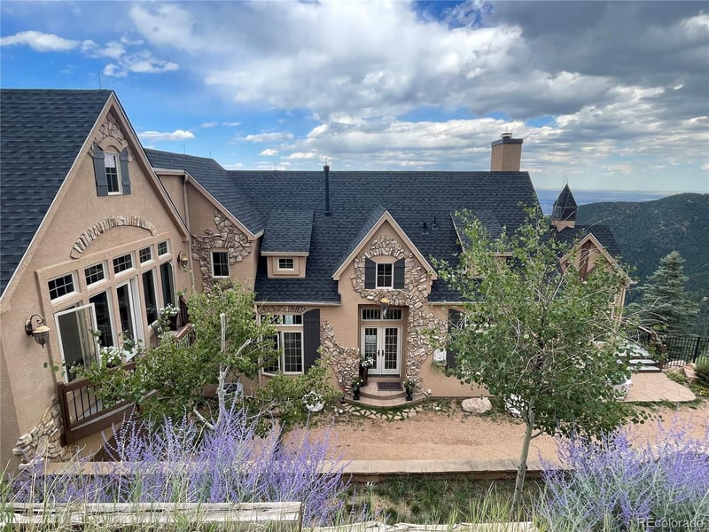 5290 Lower Vista Rd, Manitou Springs, CO 80829