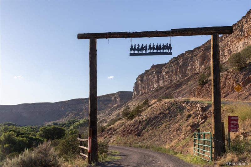 34074 Fruitland Mesa Rd, Crawford, CO 81415