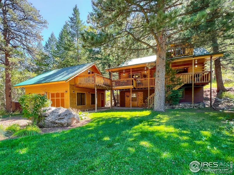 685 Rustic Rd, Bellvue, CO 80512