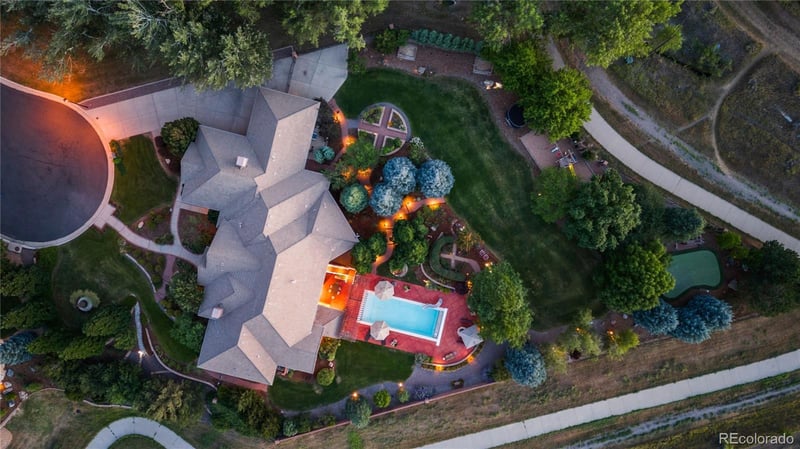 7723 Devinney Ct, Arvada, CO 80005